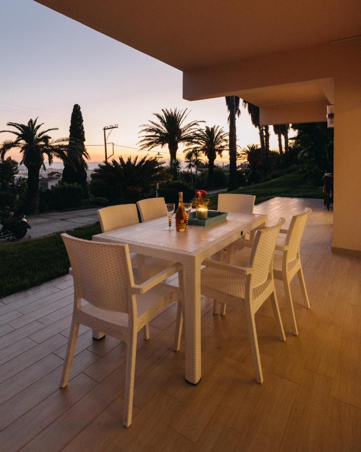 Crystal Villa Patras Exterior foto
