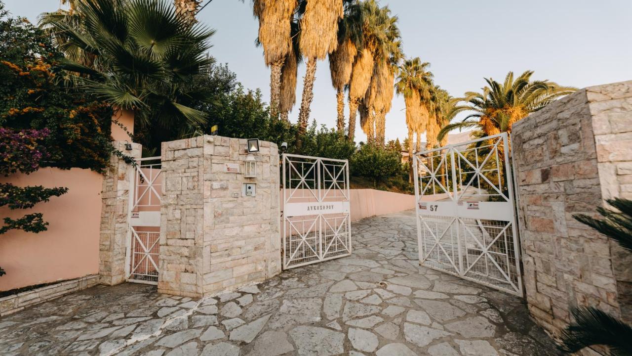 Crystal Villa Patras Exterior foto